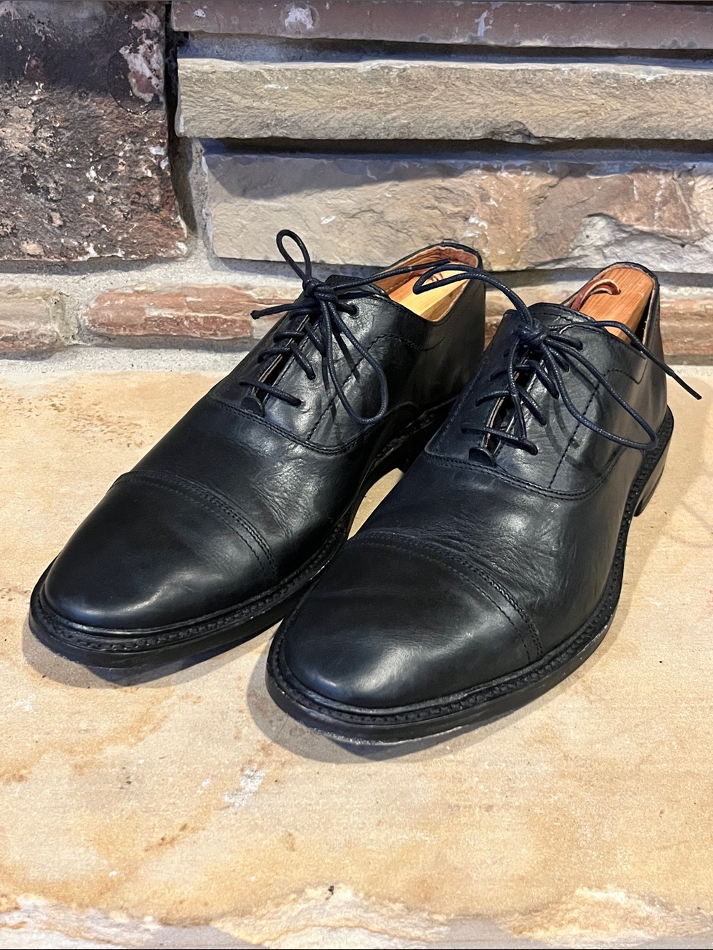 Frye Paul Bal Oxford Cap Toe Black Leather Dress Shoes